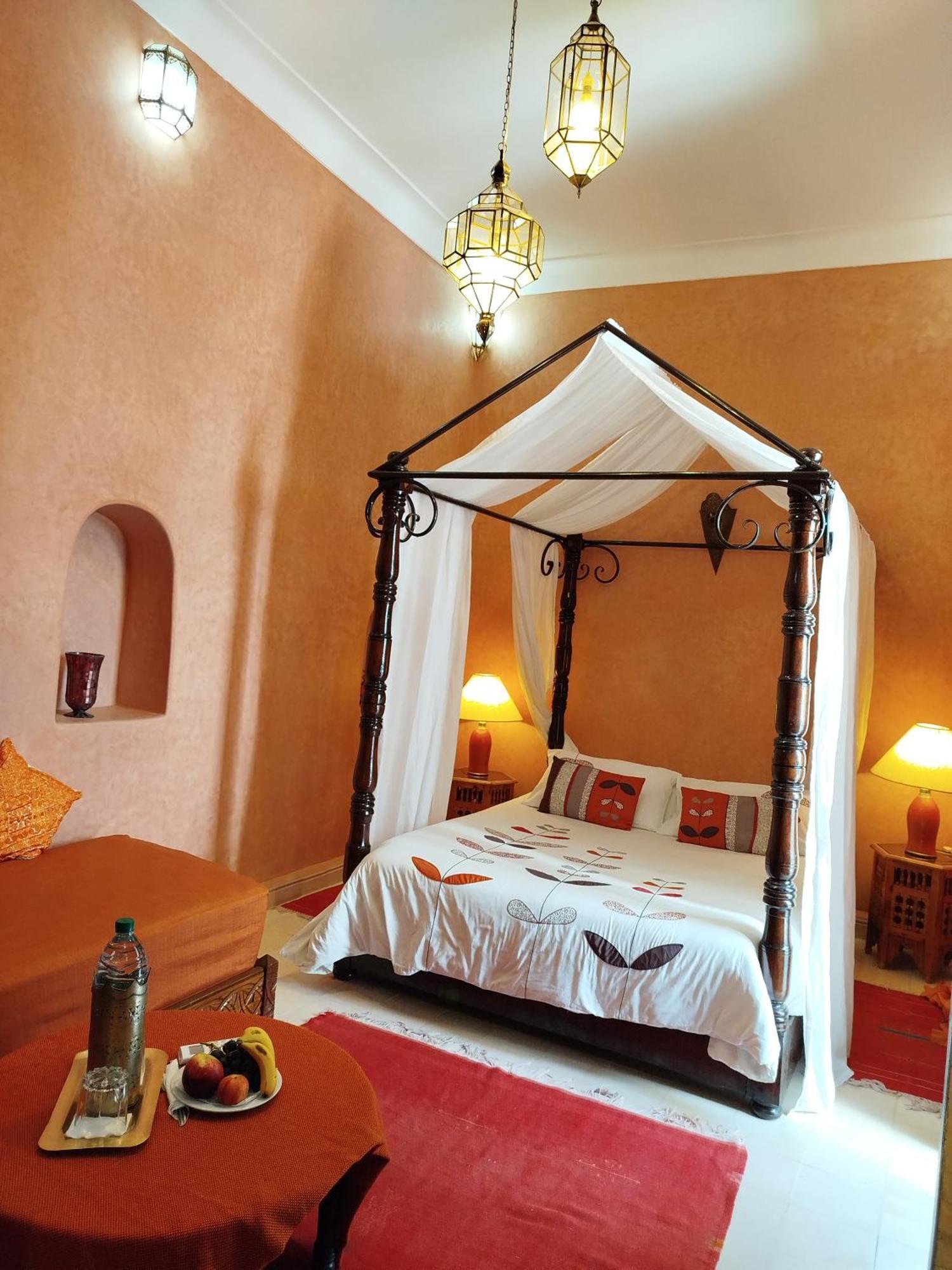 Riad Les Trois Mages Маракеш Екстериор снимка